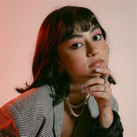 Tinzo (@tin.zo) • Instagram photos and videos.
